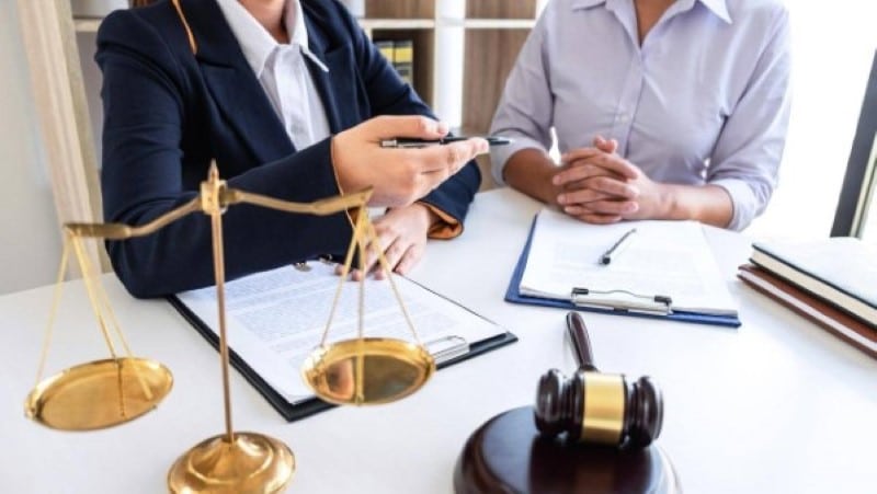 עורך דין מעצרים
